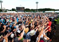 「秋田CARAVAN MUSIC FES 2016」の様子。（写真提供：Warner Music Japan）