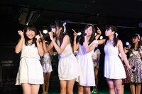 ハコイリ▽ムスメとRYUTistによるコラボレーションの様子。