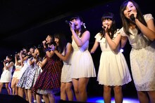 ハコイリ▽ムスメとRYUTistによるコラボレーションの様子。