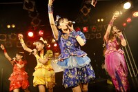 「LIVE HOUSE TOUR 2016 ～紅葉しに行こうYO！行脚だぎゃぁ～」長崎・DRUM Be-7公演の様子。（撮影：SAMURAI 濱本英介）