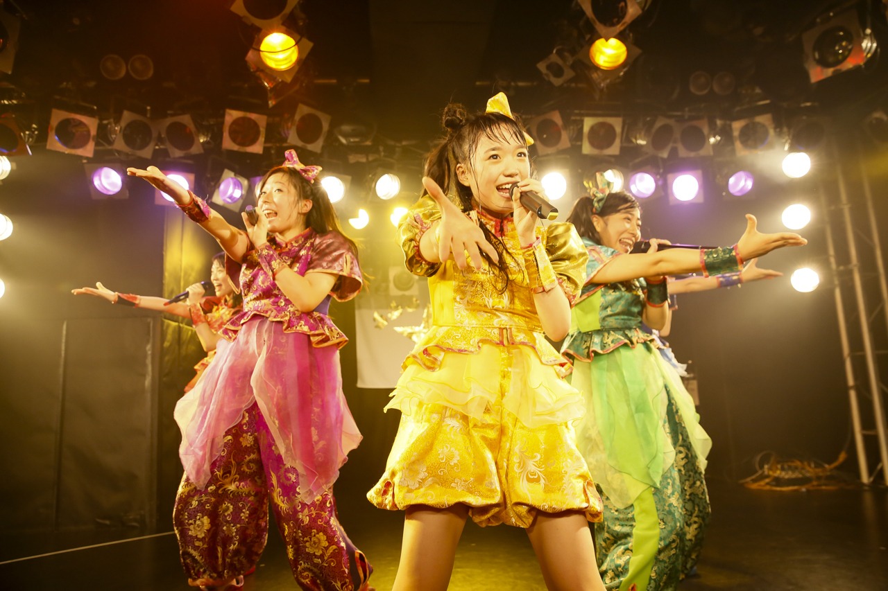 「LIVE HOUSE TOUR 2016 ～紅葉しに行こうYO！行脚だぎゃぁ～」長崎・DRUM Be-7公演の様子。（撮影：SAMURAI 濱本英介）