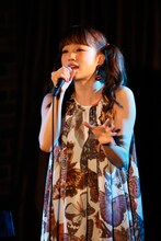 瀬川あやか（提供：ポニーキャニオン）