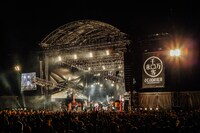 レキシ（撮影：西槇太一）