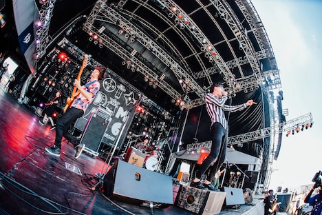 夜の本気ダンス（撮影：西槇太一）