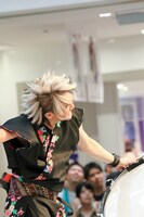 「騎士行進曲」をパフォーマンスするKATSU。