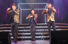 Lead「Lead Upturn 2016～THE SHOWCASE～」中野サンプラザホール公演の様子。 （写真提供：ポニーキャニオン）