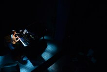 9月11日に東京・STAR PINE'S CAFEで行われた、南壽あさ子のニューシングル「flora」発売記念イベントの様子。