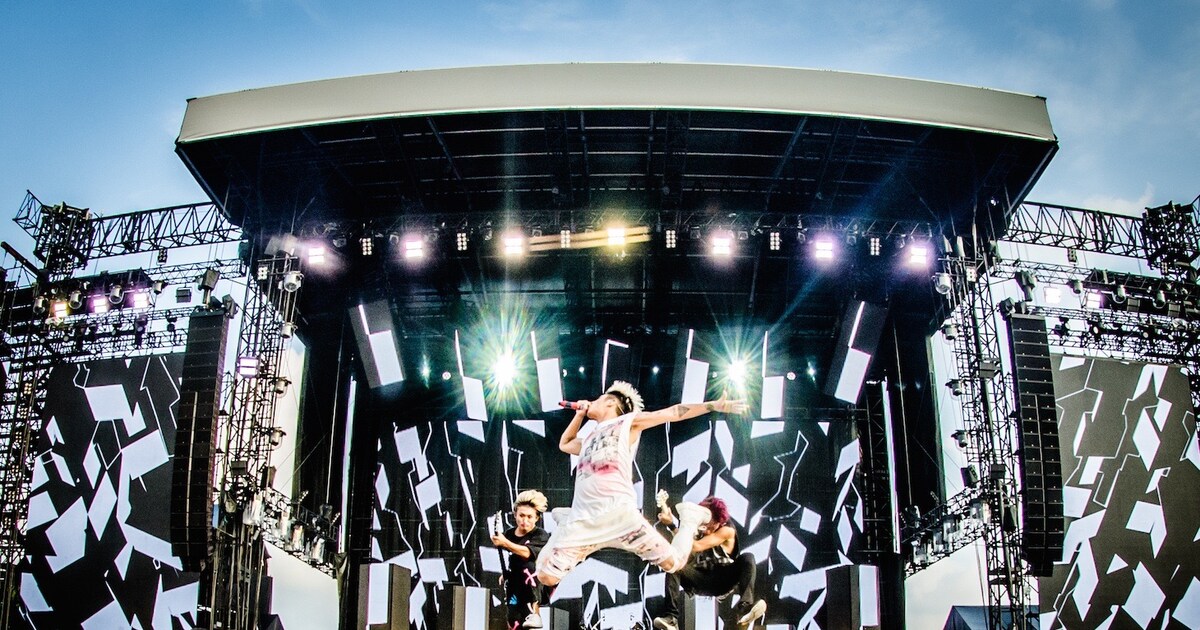 ONE OK ROCK史上最大規模ワンマンで“世界一大事な”11万人を圧倒 - 音楽 