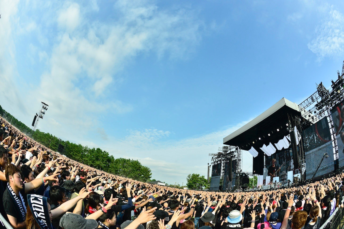 「ONE OK ROCK 2016 SPECIAL LIVE IN NAGISAEN」の模様。（Photo by RUI HASHIMOTO[SOUND SHOOTER]）