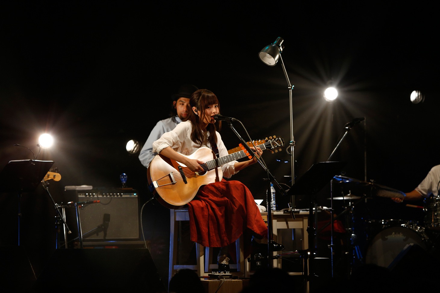 「藤原さくらワンマンツアー2016『good morning』～second verse～」東京・恵比寿ザ・ガーデンホール公演の様子。（Photo by Otatsu）