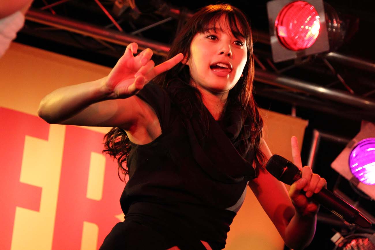 ひめキュンフルーツ缶「伊予魂乙女節」リリース記念インストアイベントの様子。（撮影：オオタシンイチロウ）