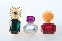 GRANDMATICのブローチ。