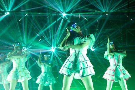 東京パフォーマンスドール「ダンスサミット“DREAM CRUSADERS”」東京・TSUTAYA O-EAST公演の様子。（撮影：田中栄治）