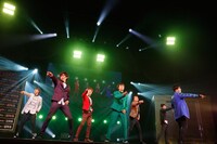 超特急（撮影：M.ミチコ）