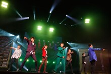 超特急（撮影：M.ミチコ）