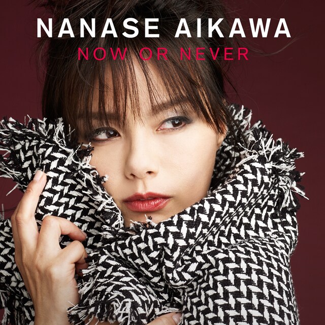 相川七瀬「NOW OR NEVER」CD＋DVD盤ジャケット