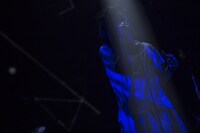 illion「PLANETARIAN」ライブ映像のワンシーン。