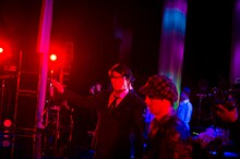 岡村靖幸（撮影：川島小鳥）