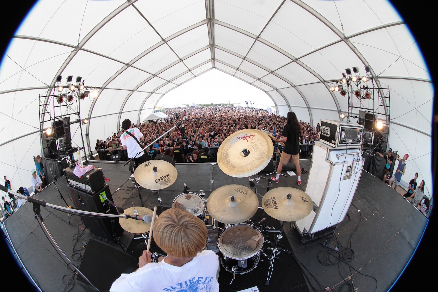 ENTH（Photo by SARUYA AYUMI[SARU]）