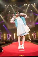 ようなぴ（ゆるめるモ！）（撮影：稲垣謙一）