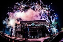 氣志團（撮影：青木カズロー）