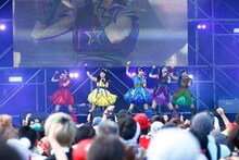 チームしゃちほこ（撮影：佐藤薫）