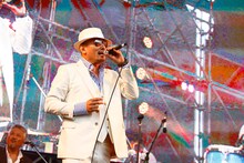 横山剣（クレイジーケンバンド）（撮影：佐藤薫）