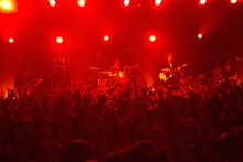 「DOES 10th Anniversary Live『Thanksgiving!』in AKASAKA BLITZ」の様子。（撮影：新保勇樹）