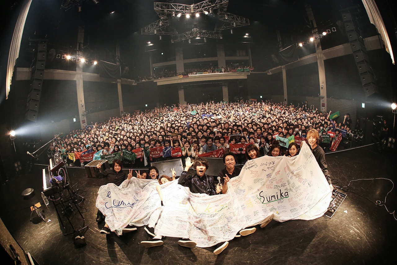 sumika「『アンサーパレード』Release Tour Final OnemanLive【Little crown #3】」の様子。（撮影：後藤壮太郎）