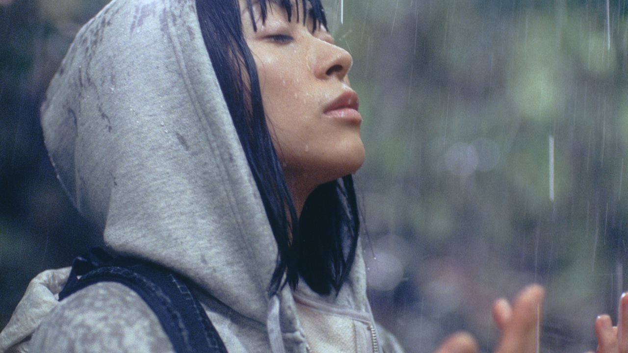 「サントリー天然水」新CM「水の山行ってきた南アルプス」篇のワンシーン。
