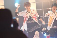 ユーキ（中央）