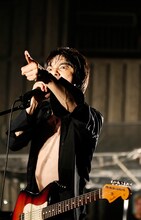 宮本浩次（Vo, G）（撮影：岡田貴之）