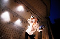 宮本浩次（Vo, G）（撮影：岡田貴之）