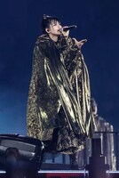 SU-METAL（Vo, Dance）（Photo by MIYAAKI Shingo）