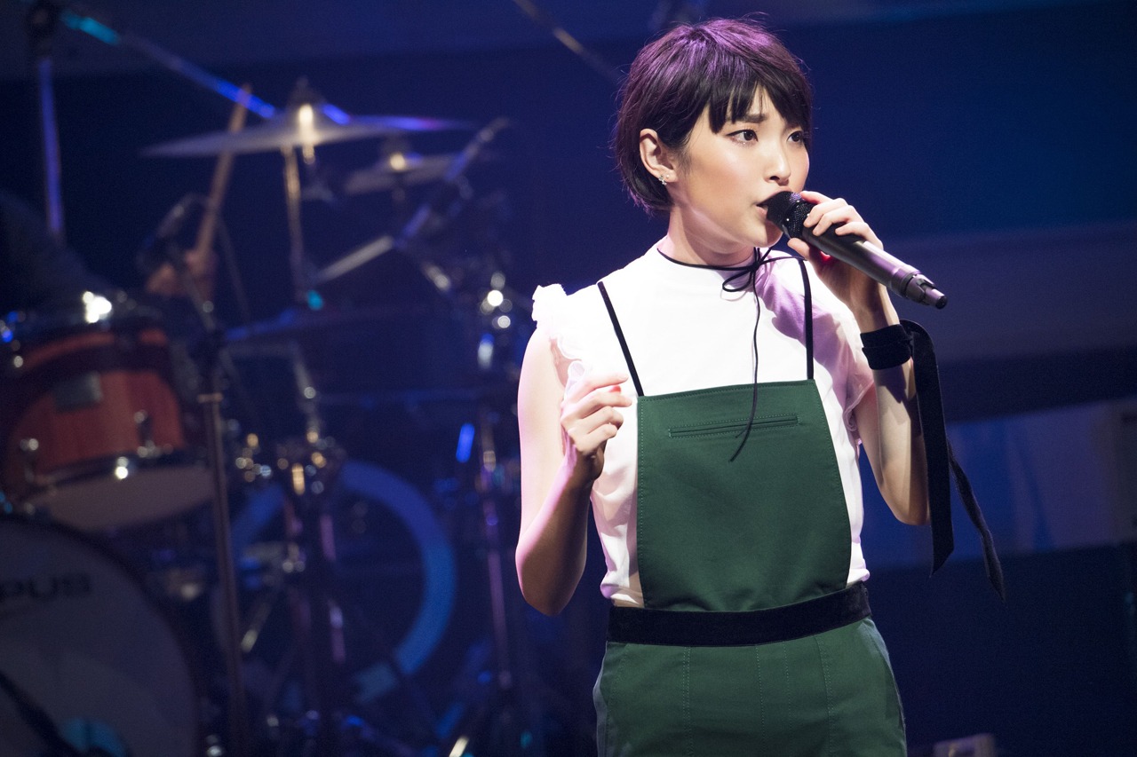 家入レオ「5th Live Tour 2016 ～WE | ME～」埼玉・三郷市文化会館 大ホール公演の様子。（撮影：田中聖太郎）