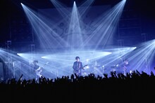 sumika「『アンサーパレード』Release Tour Final OnemanLive【Little crown #3】」神奈川・CLUB CITTA'公演の様子。（撮影：後藤壮太郎）