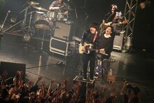 sumika「『アンサーパレード』Release Tour Final OnemanLive【Little crown #3】」神奈川・CLUB CITTA'公演の様子。（撮影：後藤壮太郎）