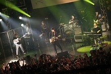 sumika「『アンサーパレード』Release Tour Final OnemanLive【Little crown #3】」神奈川・CLUB CITTA'公演の様子。（撮影：後藤壮太郎）