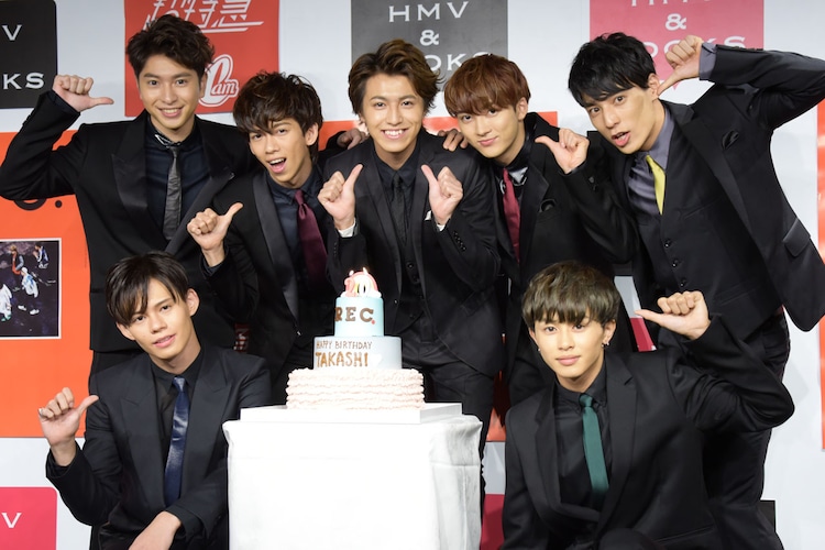 超特急タカシ、20歳やで！年長メンバーの大きな祝福に「僕は幸せ者です」 音楽ナタリー