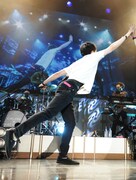 人気画像5位は「浦島坂田船、涙も見せた『SUMMER TOUR』最終公演」より、センラ。(写真提供:EXIT TUNES)