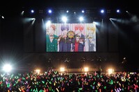 9月17日に行われた「SUMMER TOUR 2016 -CRUISE PARTY-」東京公演の様子。（写真提供：EXIT TUNES）