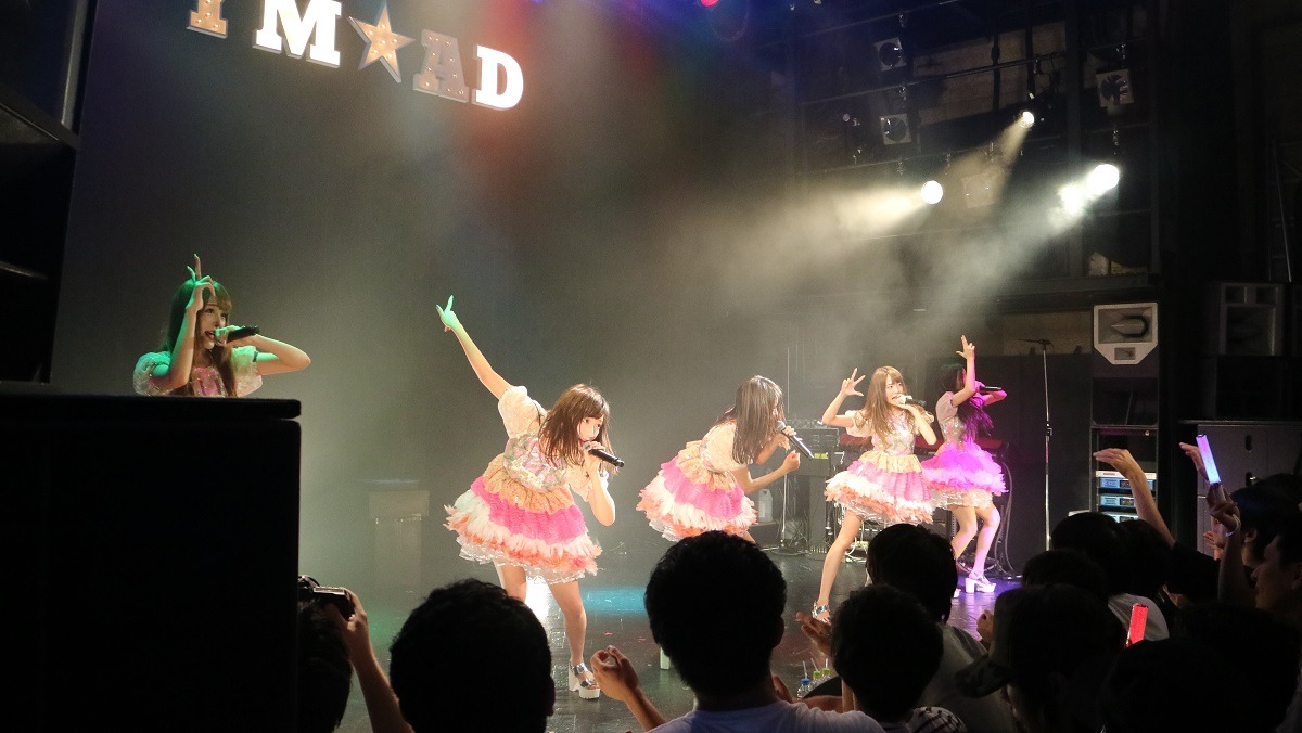 夢みるアドレセンス「YUMELIVE！ JAPAN Vol.01」の様子。