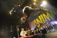 WANIMA「JUICE UP!! TOUR」東京・TSUTAYA O-EAST公演の様子。（Photo by Yuji ”本田本” Honda）