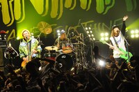 WANIMA「JUICE UP!! TOUR」東京・TSUTAYA O-EAST公演の様子。（Photo by Yuji ”本田本” Honda）