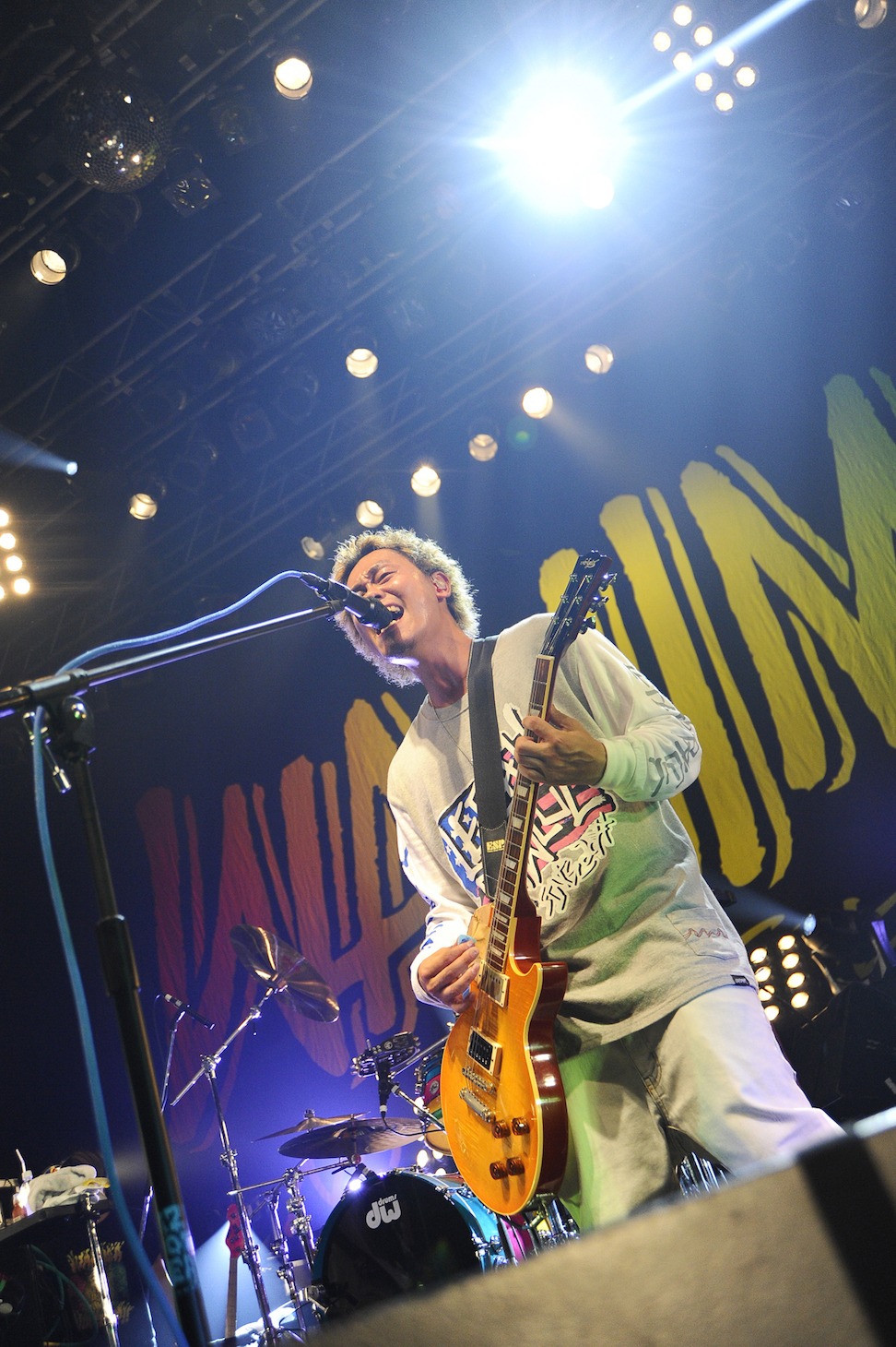 KO-SHIN（G, Cho / WANIMA）（Photo by Yuji ”本田本” Honda）