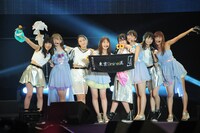 東京女子流と9nineによるコラボユニット“東京9nine流”。