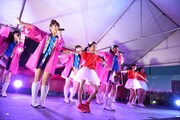 LinQによるライブの様子。