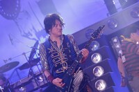 e-ZUKA（G）（撮影：平野タカシ、M.キセキ）