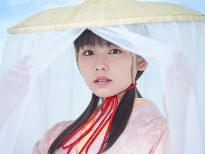 小芝風花が出演する、JA全農あきた「あきたこまち」CMキービジュアル。