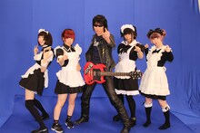 ゆるめるモ！とセイジ（ギターウルフ）。